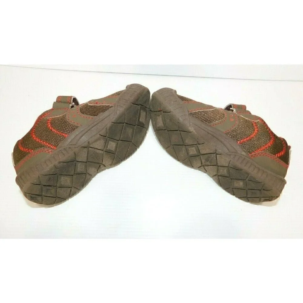 Oshkosh B'gosh little boys sneakers, brown & orange size 8, fits a 5.75